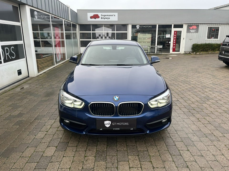 BMW 118i 1,5 Connected aut. 5d