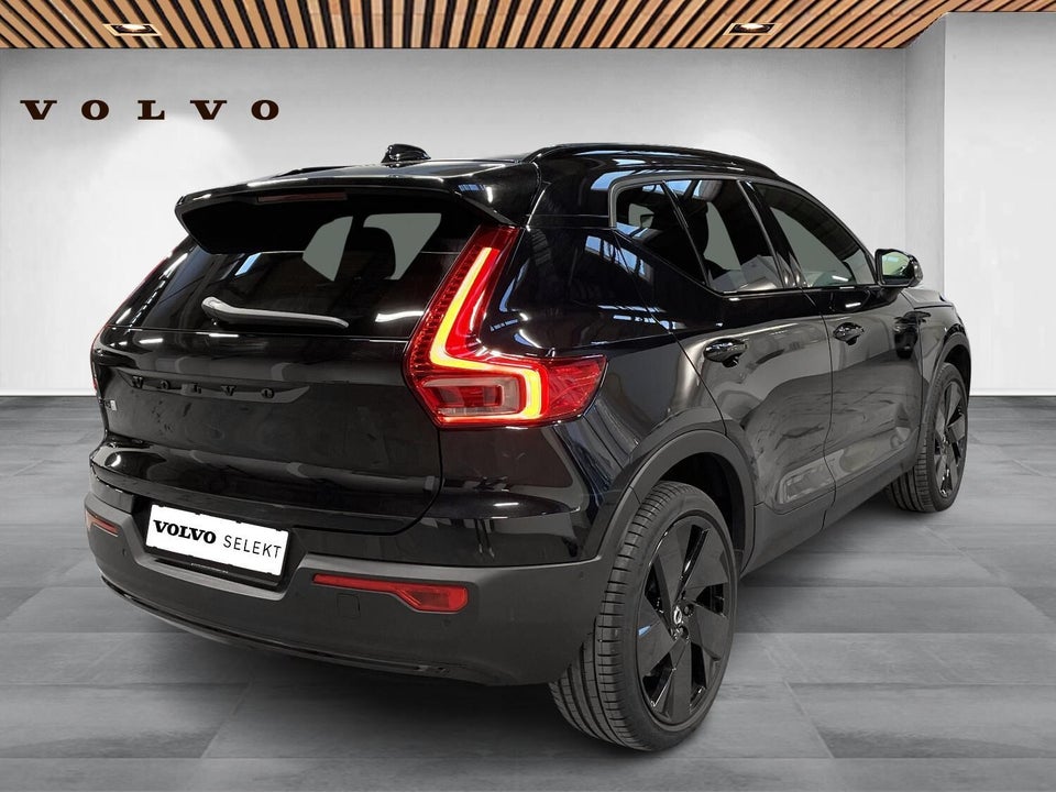 Volvo EX40 Twin Performance Ultra 5d