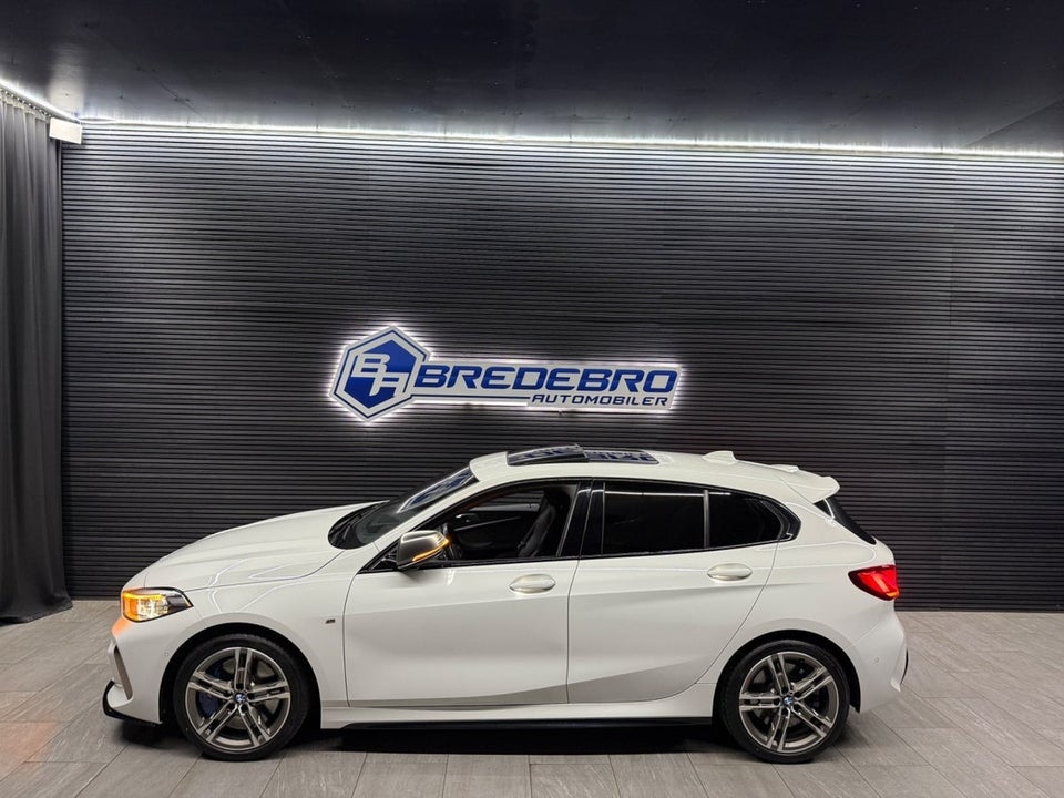 BMW M135i 2,0 Connected xDrive aut. 5d