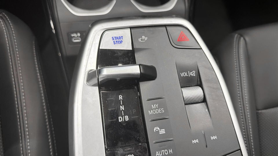 BMW iX1 xDrive30 X-Line 5d