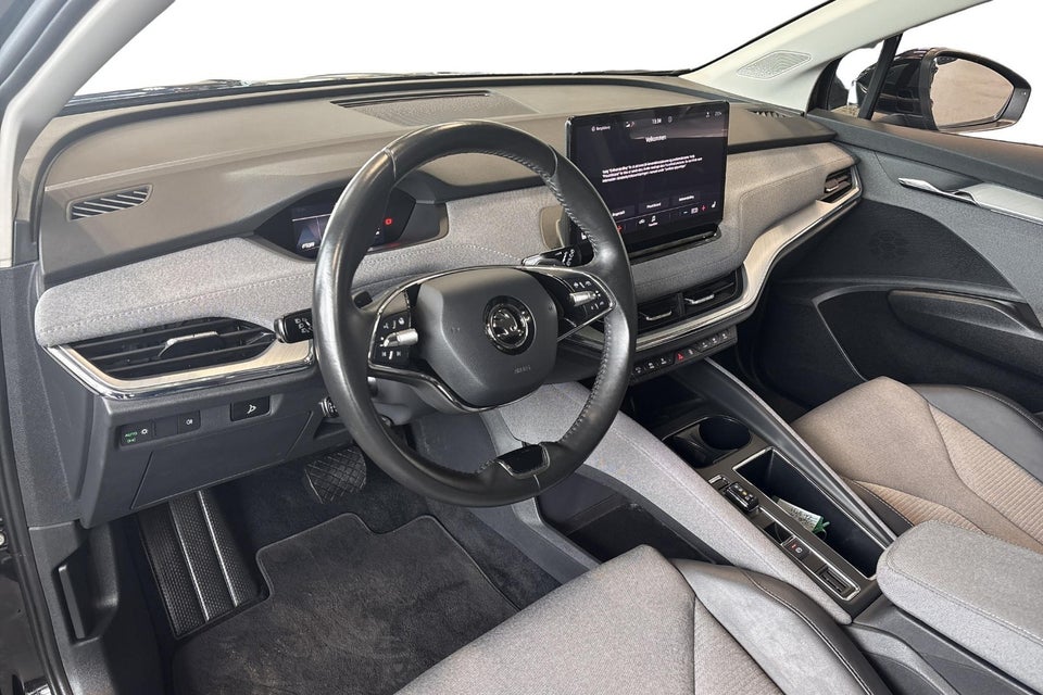 Skoda Enyaq 60 iV Loft 5d
