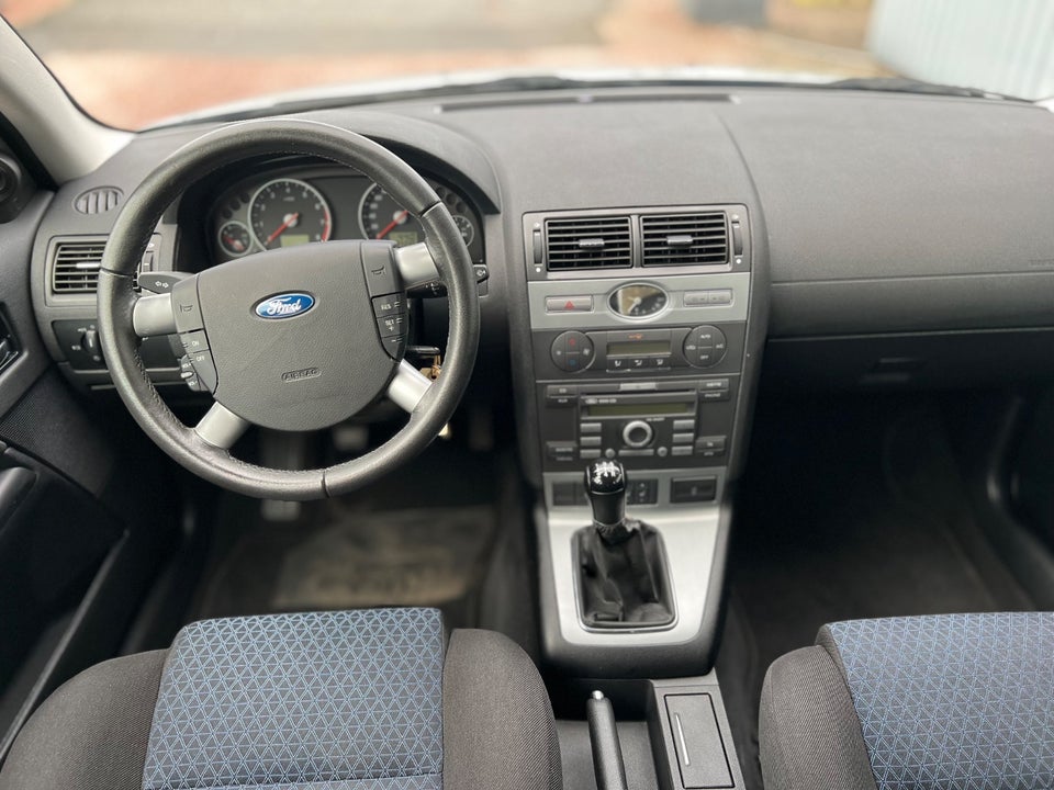 Ford Mondeo 2,0 145 Trend 5d