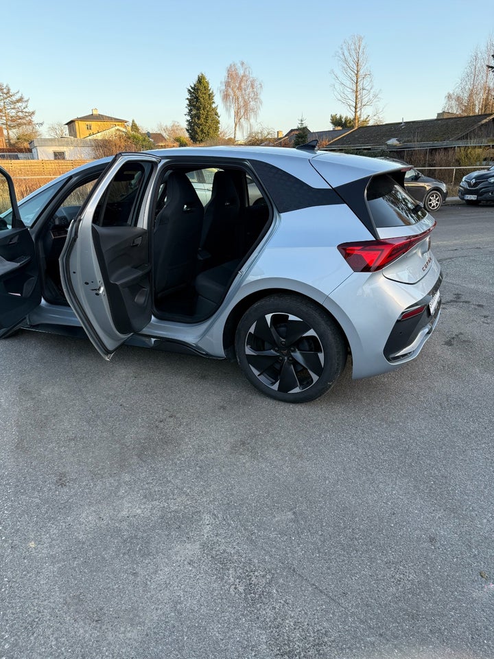 Cupra Born 77 e-Boost 5d