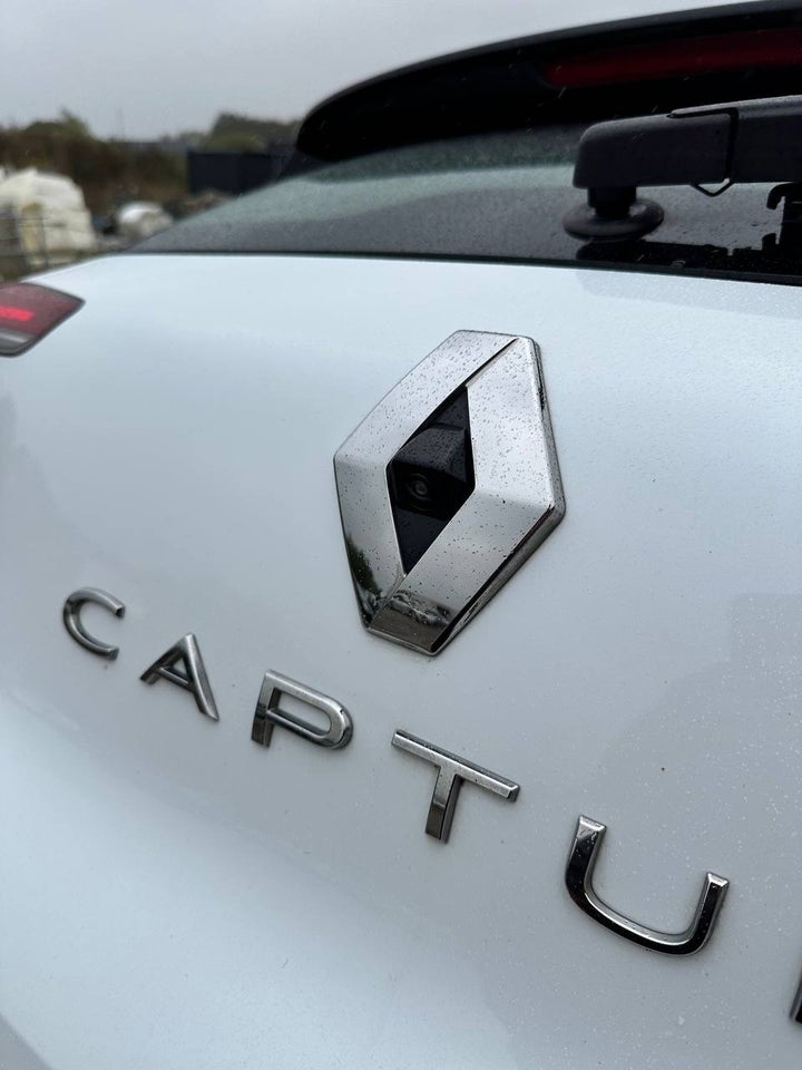 Renault Captur 1,6 E-Tech Intens 5d