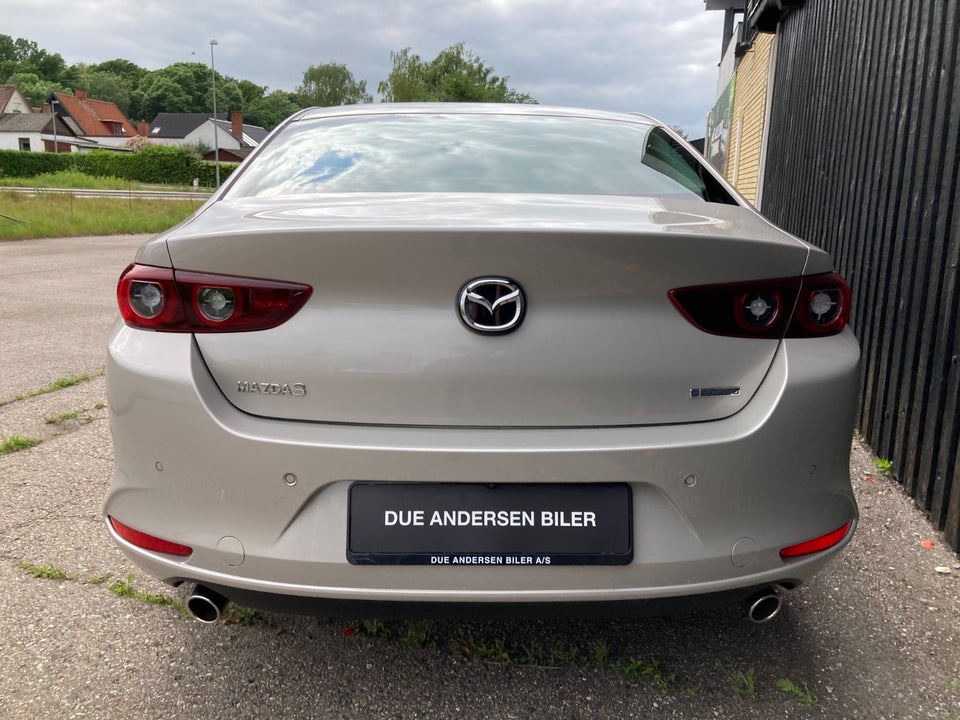 Mazda 3 2,0 e-SkyActiv-G 150 Exclusive-Line 4d