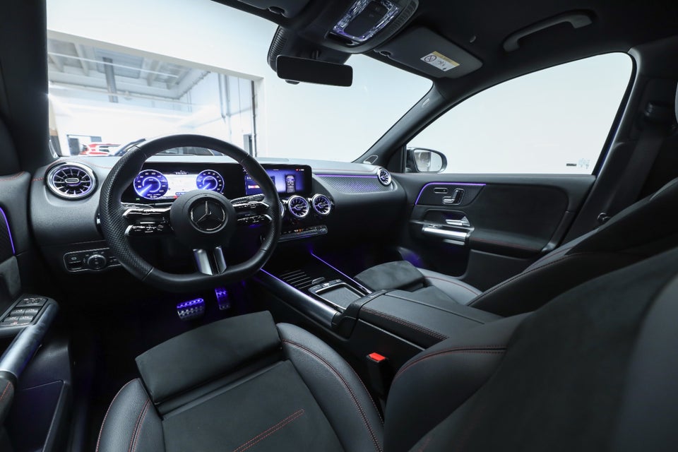 Mercedes EQA350 AMG Line Premium 4Matic 5d