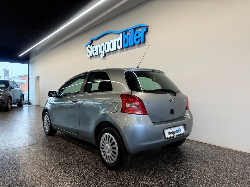 Toyota Yaris 1,3 Luna M/M 3d