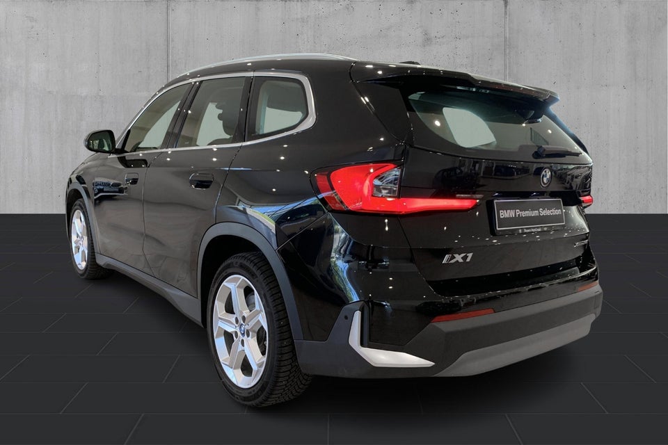 BMW iX1 xDrive30 X-Line 5d