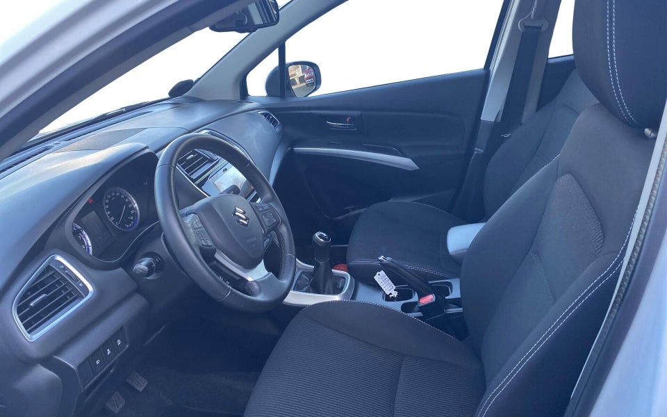 Suzuki S-Cross 1,0 Boosterjet Active 5d