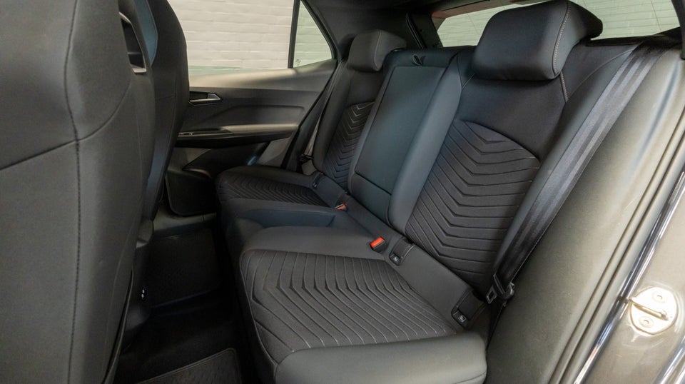 Cupra Born 77 e-Boost 5d