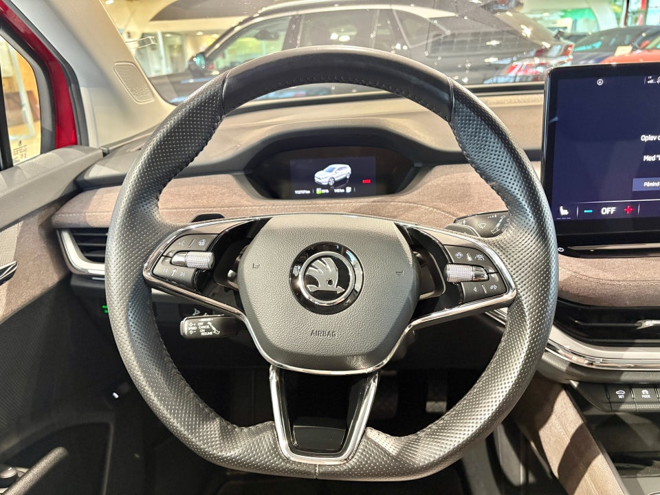 Skoda Enyaq 80 iV Design Selection 5d