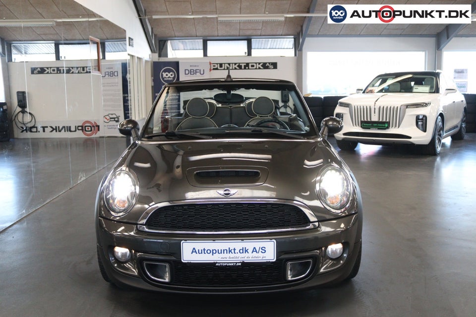 MINI Cooper S 1,6 Cabriolet 2d