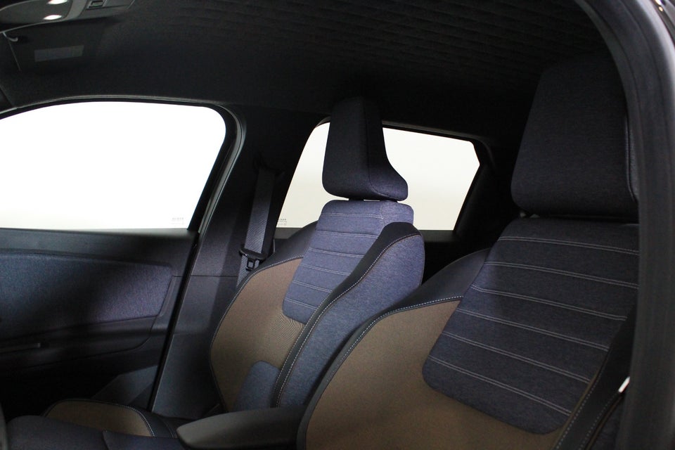 Renault 5 E-Tech 52 Techno 5d