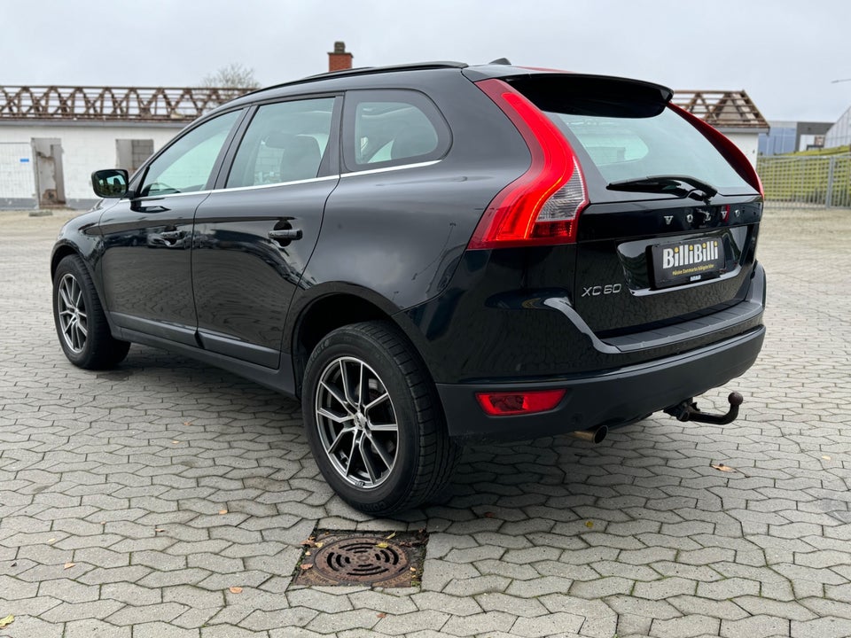 Volvo XC60 2,0 D3 163 Momentum aut. 5d