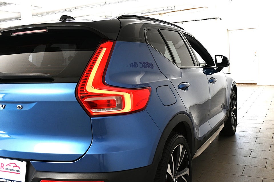 Volvo XC40 2,0 T5 250 R-Design aut. AWD 5d