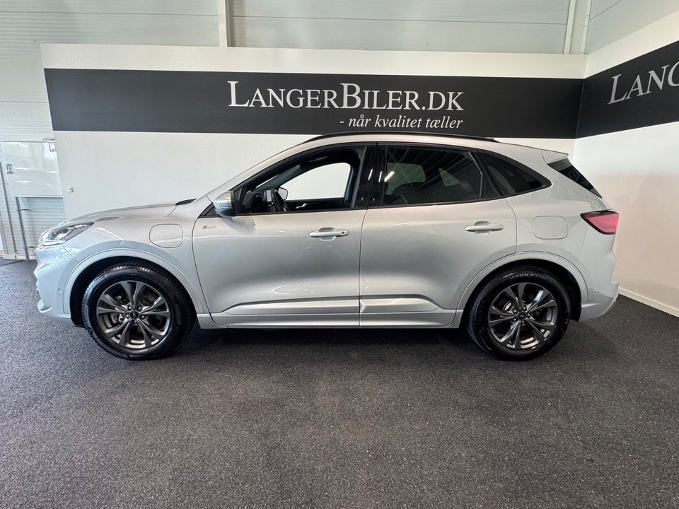 Ford Kuga 2,5 PHEV ST-Line X CVT 5d