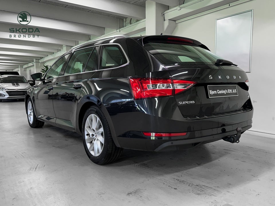Skoda Superb 1,4 TSi iV Plus Combi DSG 5d