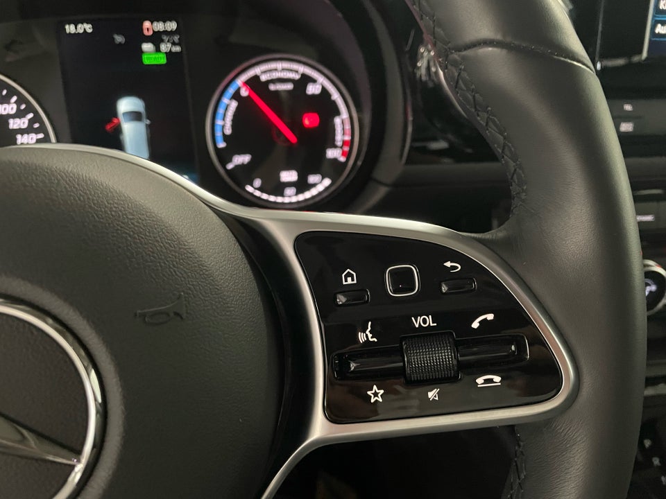 Mercedes EQT200 L1 5d