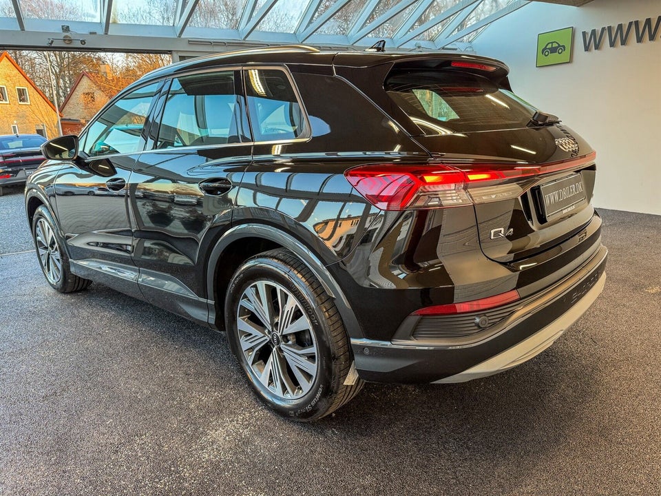 Audi Q4 e-tron 45 Progress 5d