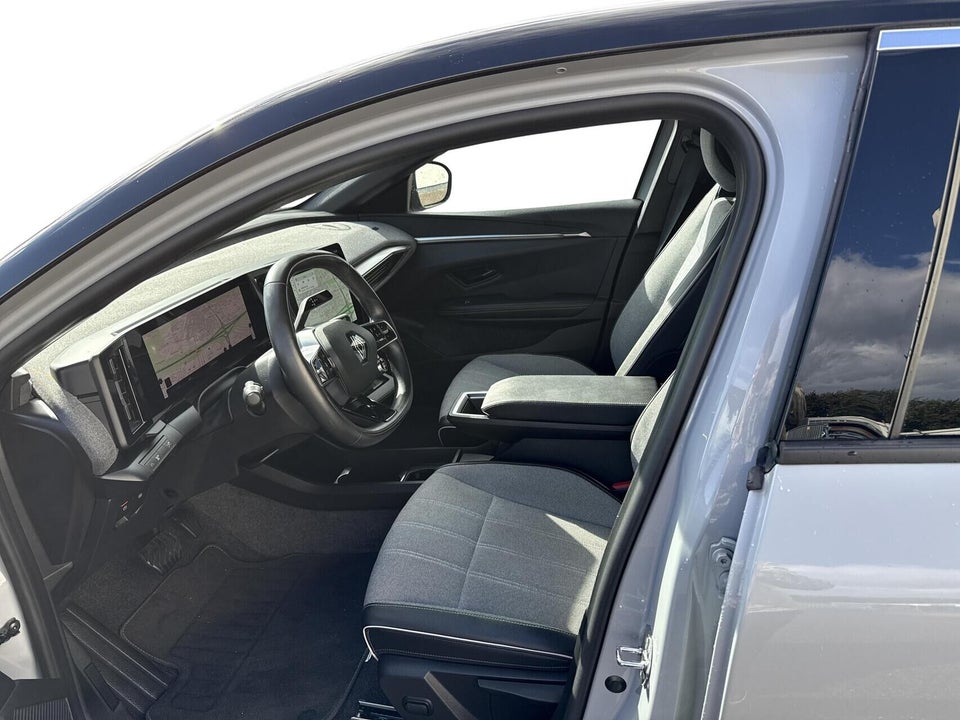 Renault Megane E-Tech 60 Techno 5d