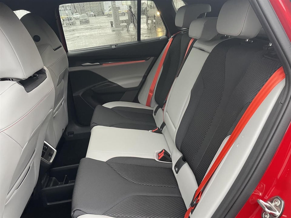 Skoda Elroq 85 iV Lodge Maxx 5d