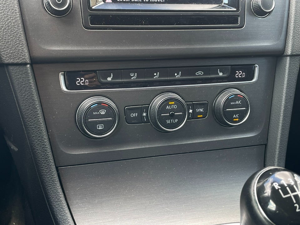 VW Golf VII 1,4 TSi 122 Comfortline BMT 5d