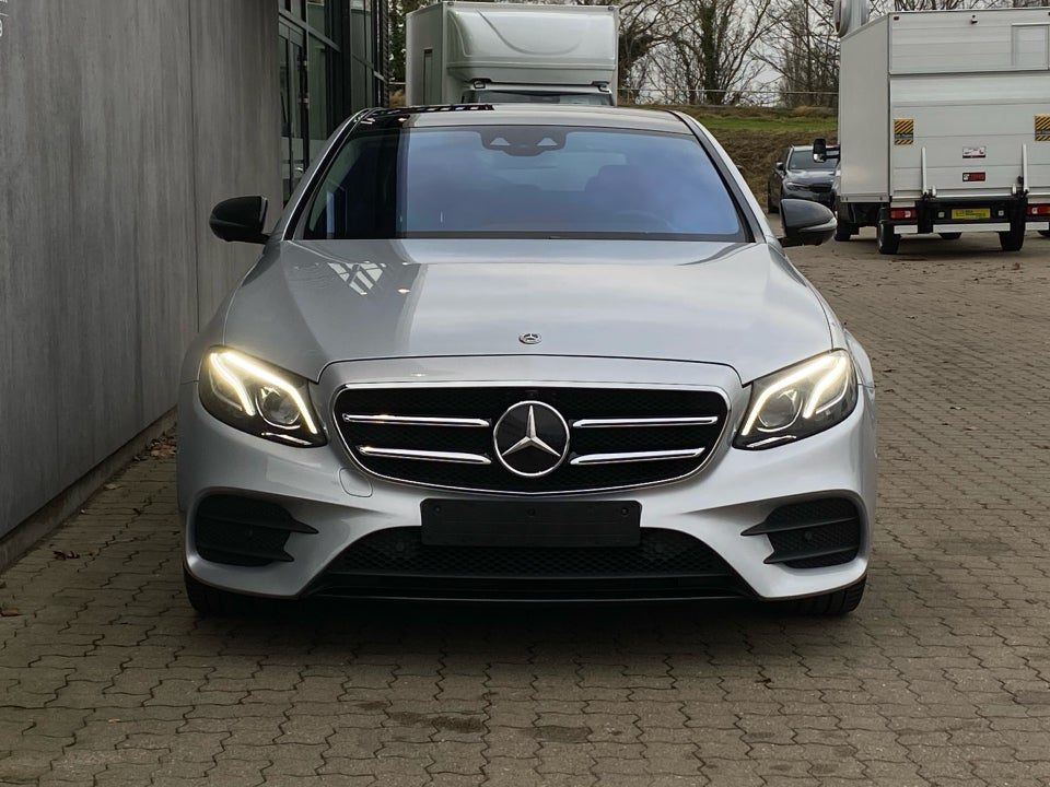 Mercedes E400 d 2,9 AMG Line aut. 4Matic 4d