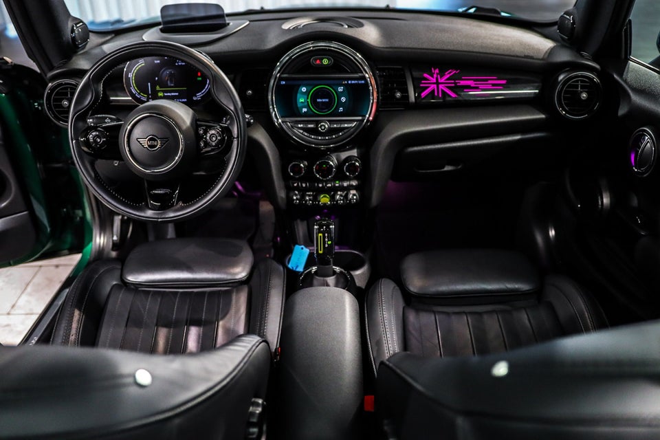 MINI Cooper SE Trim XL 3d