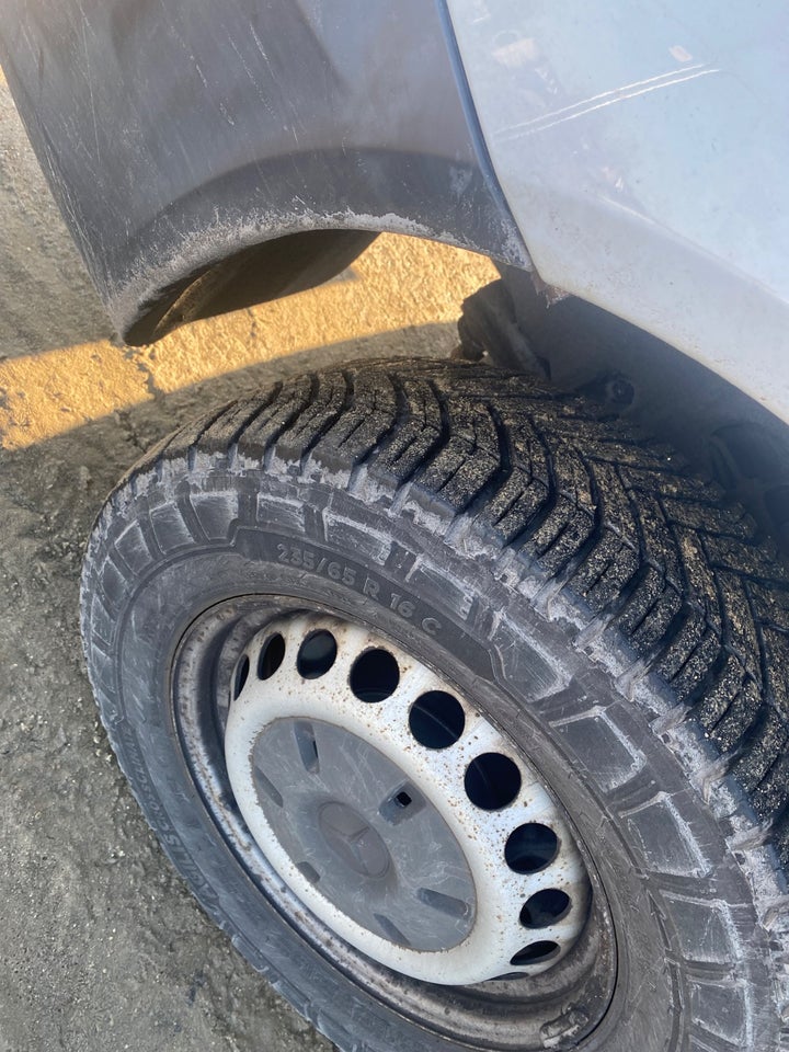 Mercedes Sprinter 319 3,0 CDi R3L Kassevogn aut. 5d