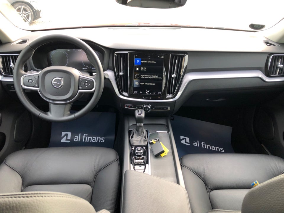 Volvo V60 2,0 T4 190 Momentum aut. 5d