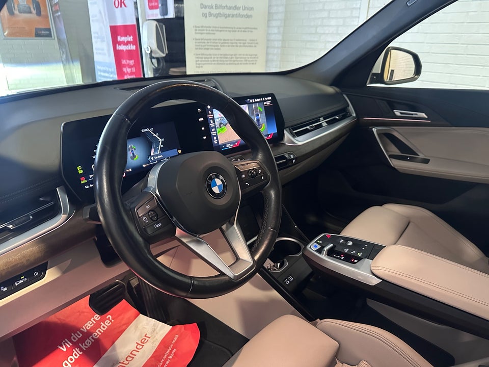 BMW iX1 xDrive30 X-Line 5d