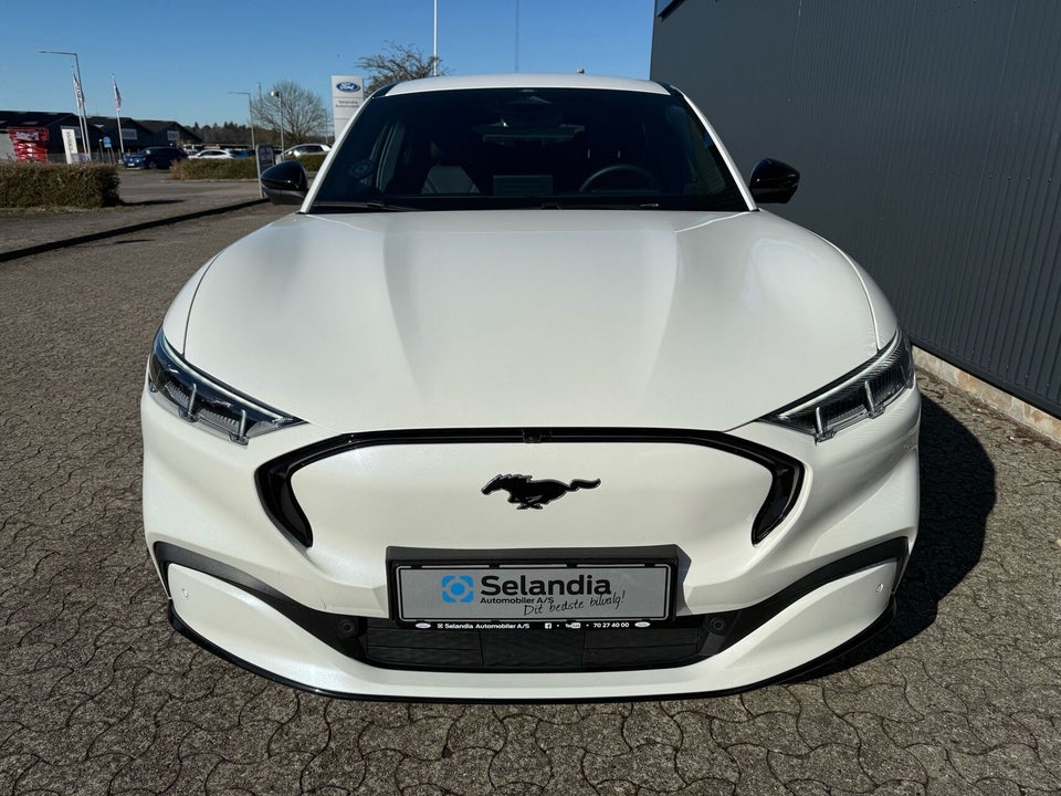 Ford Mustang Mach-E 91 Premium Extended Range AWD 5d