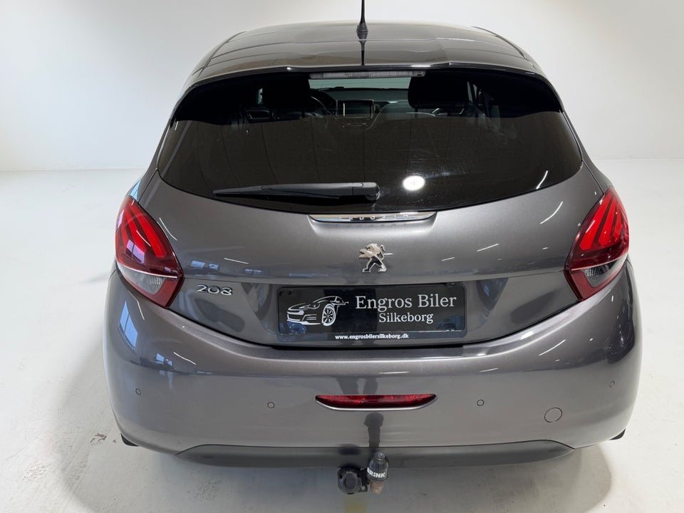 Peugeot 208 1,6 BlueHDi 100 Selection Sky 5d