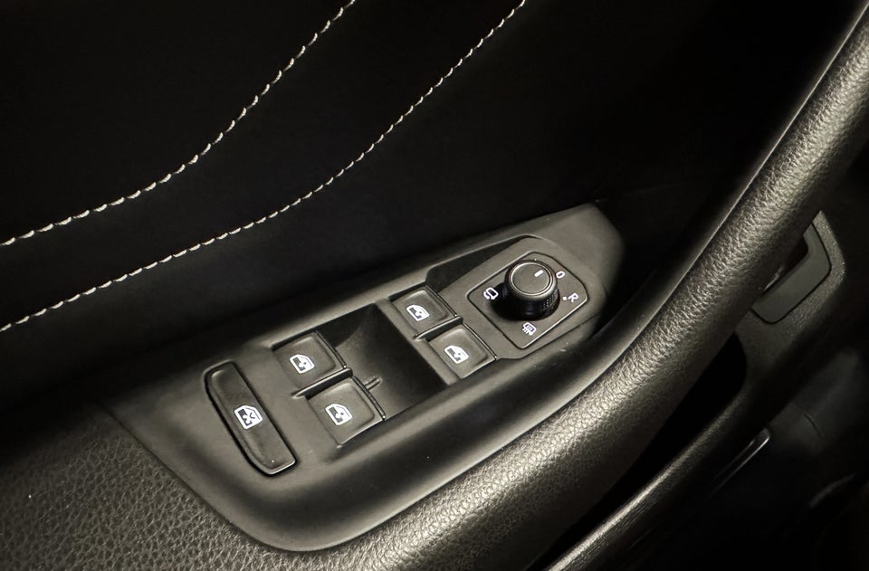 VW Passat 2,0 TSi 190 Elegance Variant DSG 5d