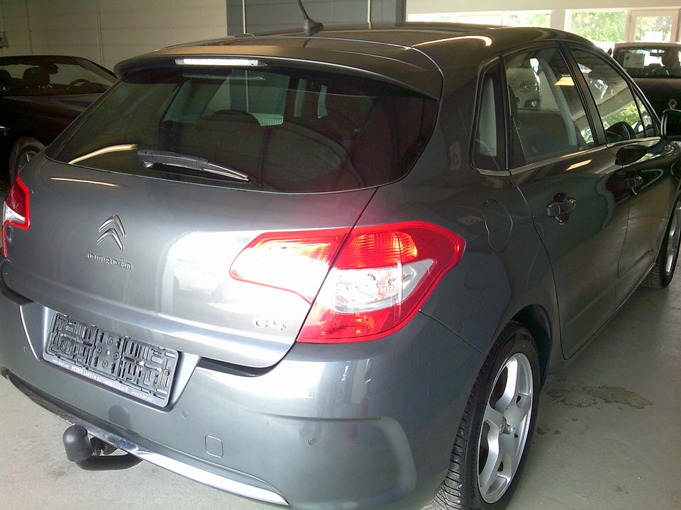 Citroën C4 1,6 HDi 92 Seduction 5d