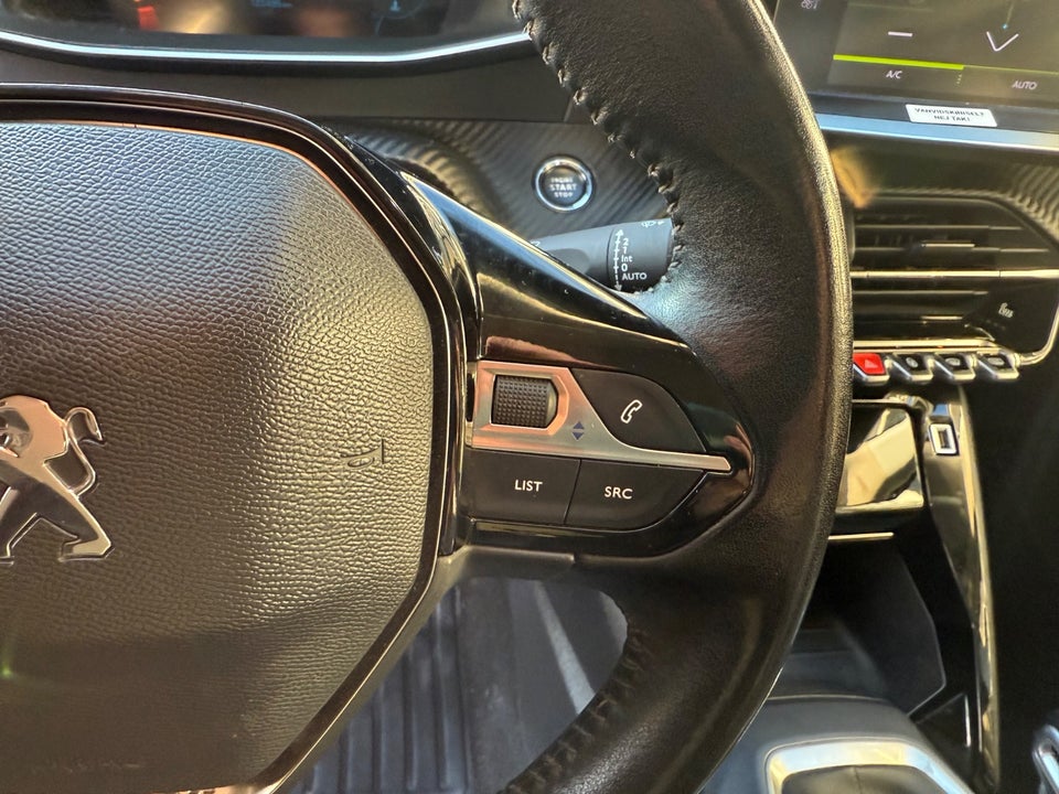 Peugeot 2008 1,5 BlueHDi 100 Allure Pack Van 5d