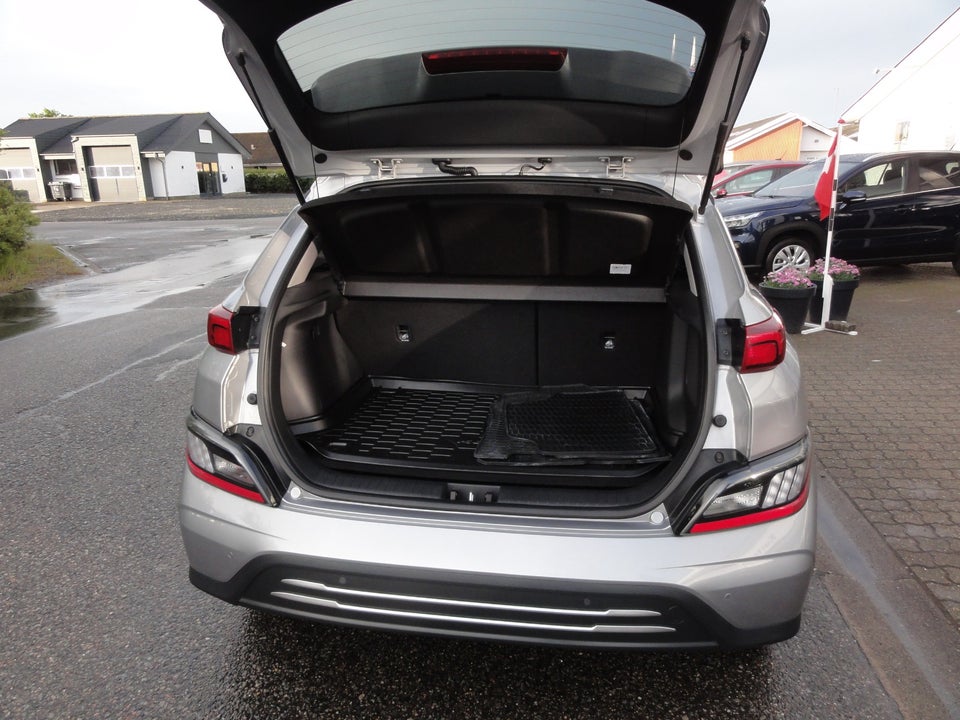 Hyundai Kona 64 EV Advanced 5d