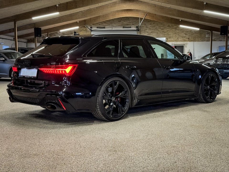 Audi RS6 4,0 TFSi Avant quattro Tiptr. 5d