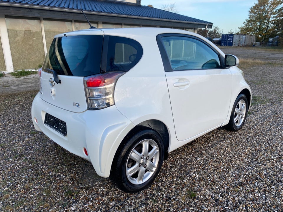 Toyota iQ 1,4 D-4D Q2 3d