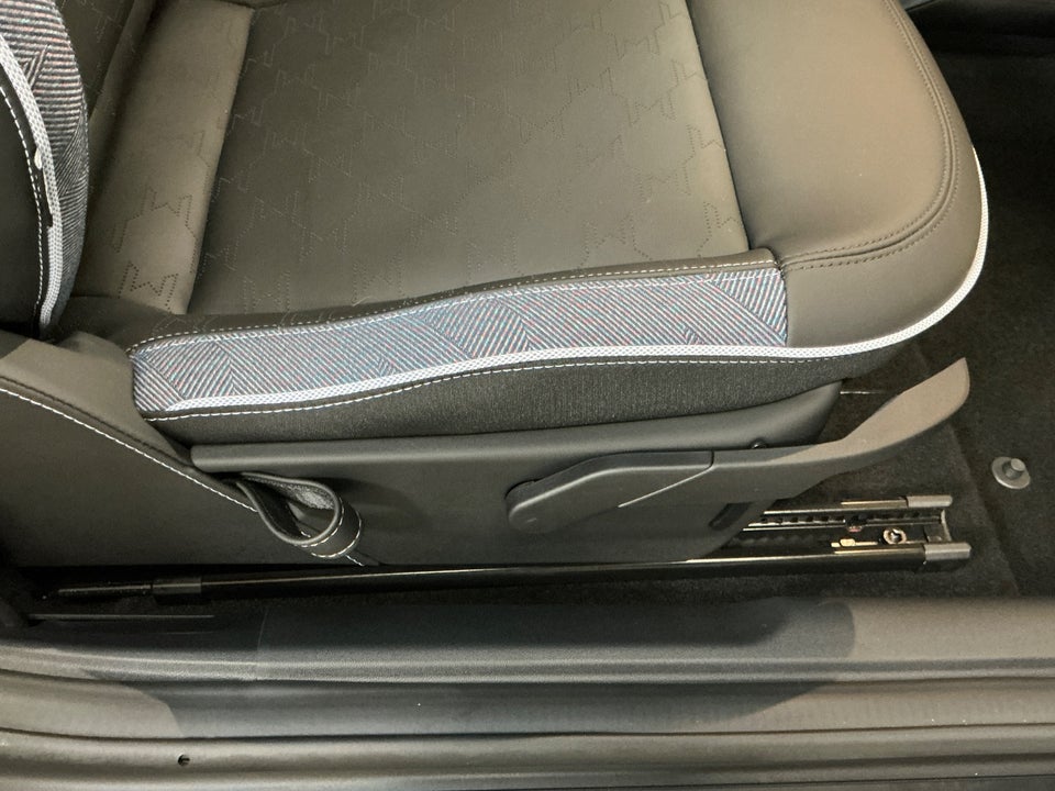 MINI Cooper E Classic Trim S 3d