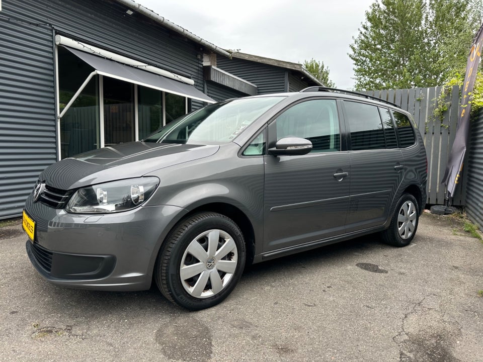 VW Touran 1,6 TDi 105 Comfortline DSG BM Van 5d