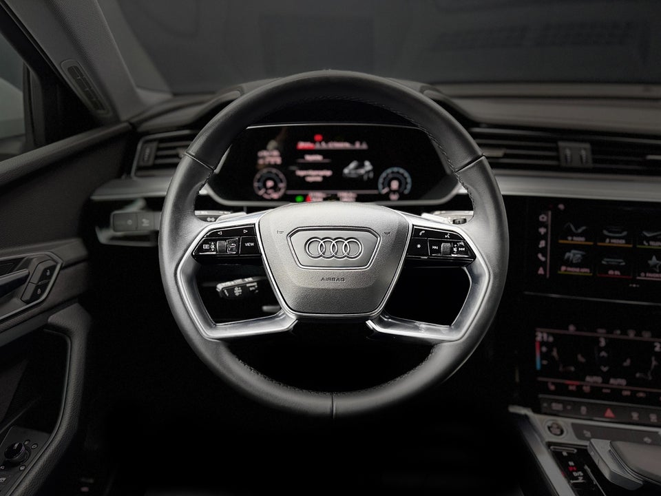 Audi e-tron 55 Advanced quattro 5d