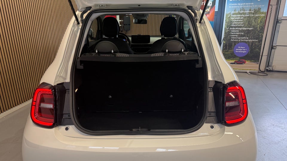 Fiat 500e 42 Icon 3d