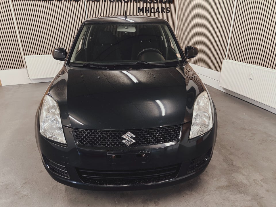 Suzuki Swift 1,3 DDiS GL-A 5d