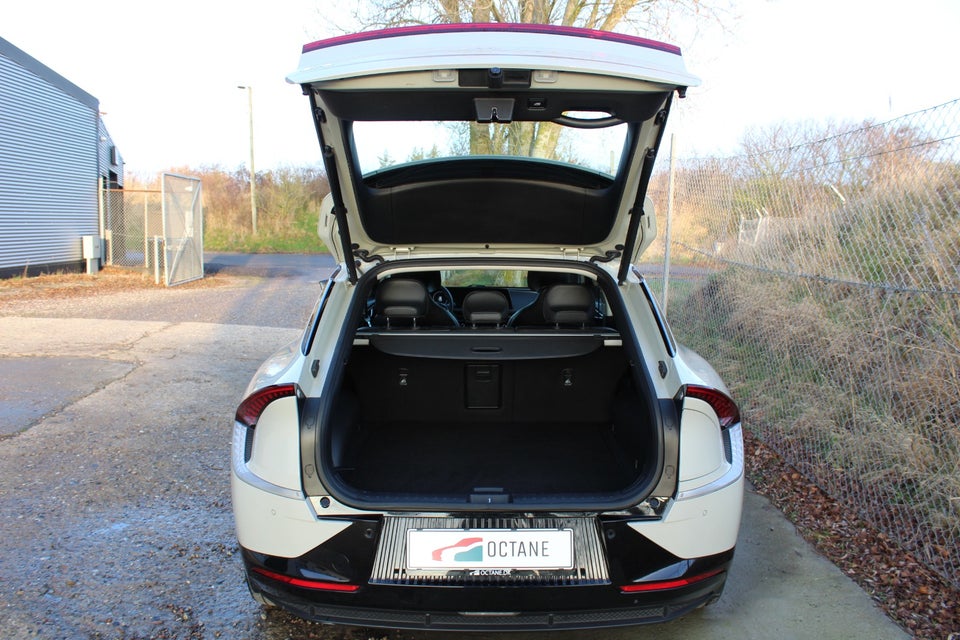 Kia EV6 77 Long Range Upgrade 5d