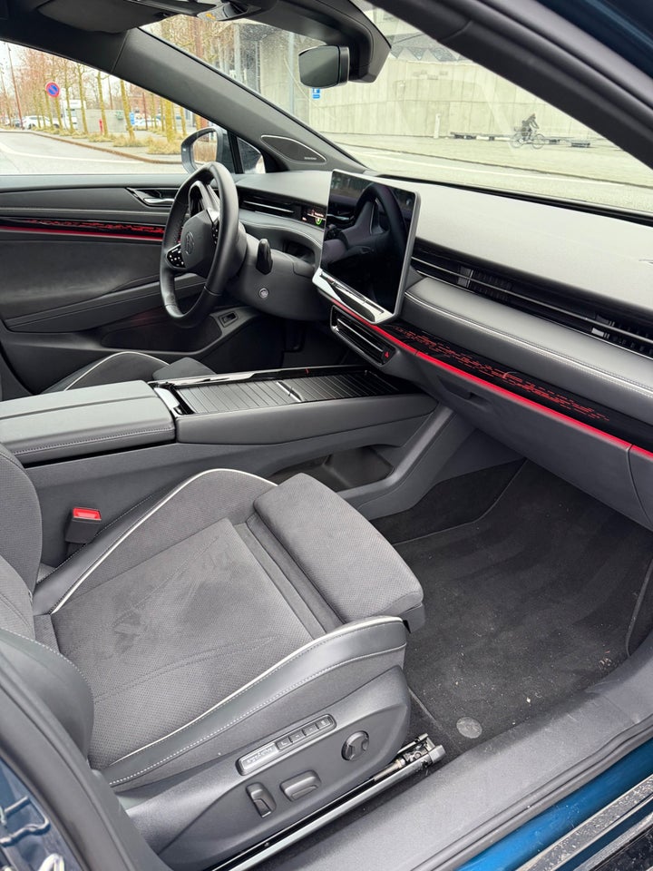 VW ID.7 77 Pro Tourer 5d