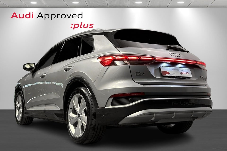 Audi Q4 e-tron 55 S-line quattro 5d
