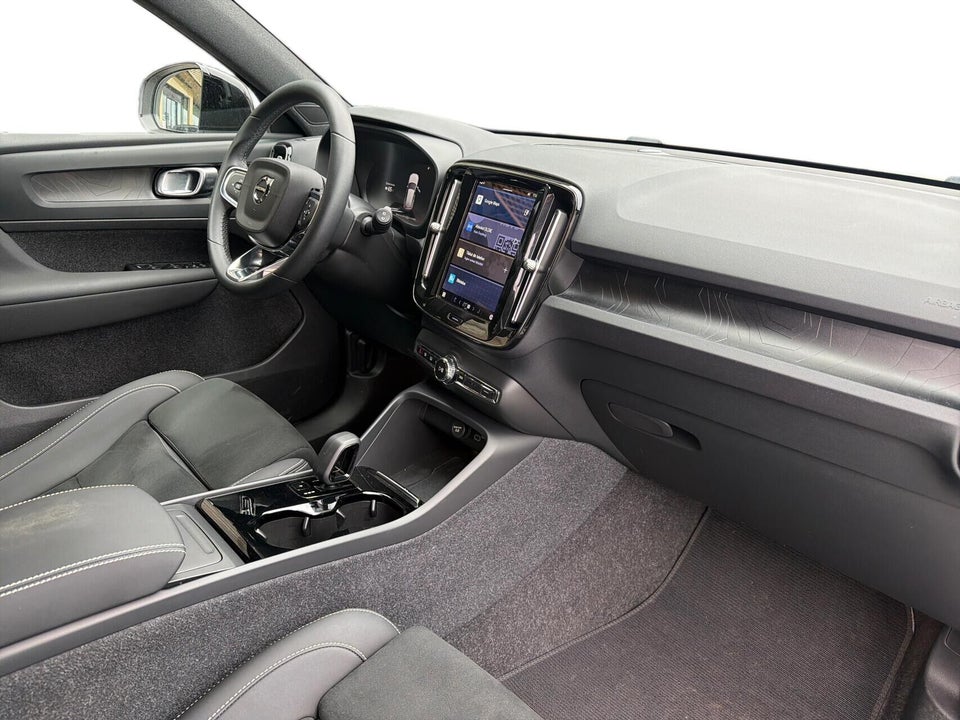 Volvo XC40 P6 ReCharge Plus 5d