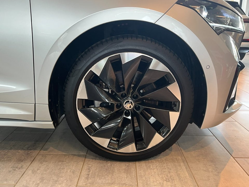 Skoda Enyaq 80 iV Sportline 5d