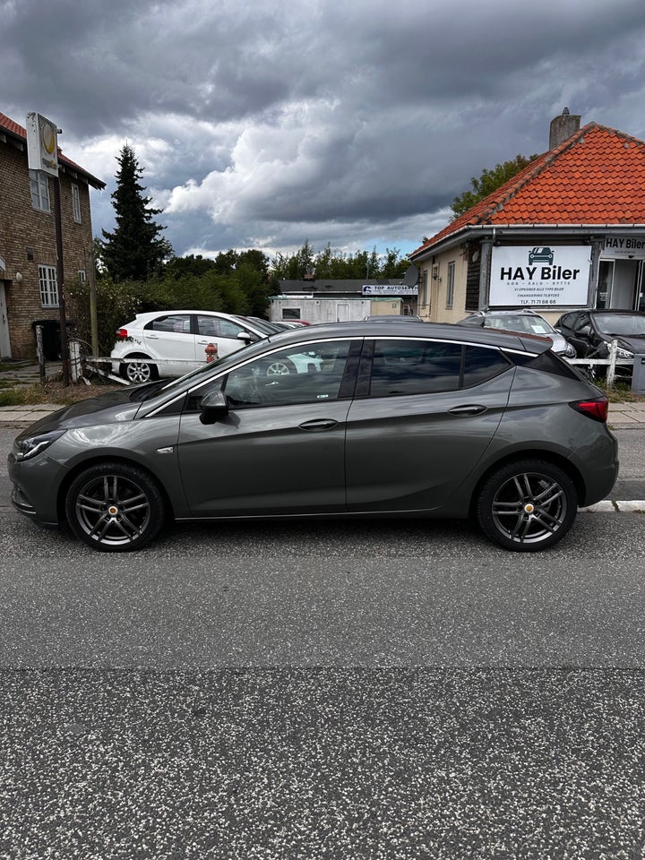 Opel Astra 1,6 CDTi 136 Innovation 5d
